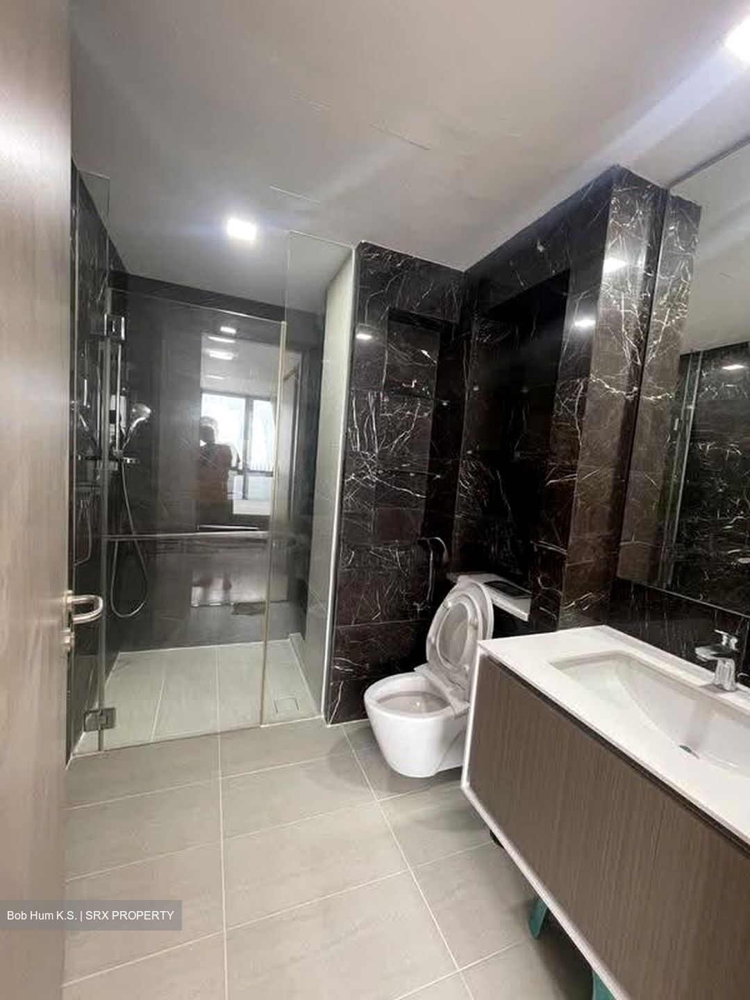 J Gateway (D22), Condominium #638125471